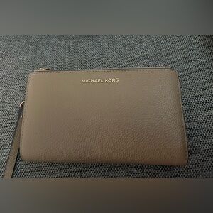 Michael Kors Adele Wristlet smartphone wallet